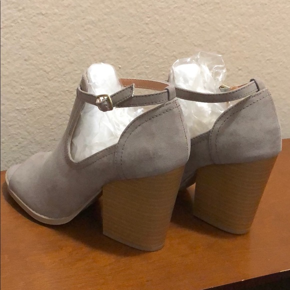 Bootie - Picture 3 of 5